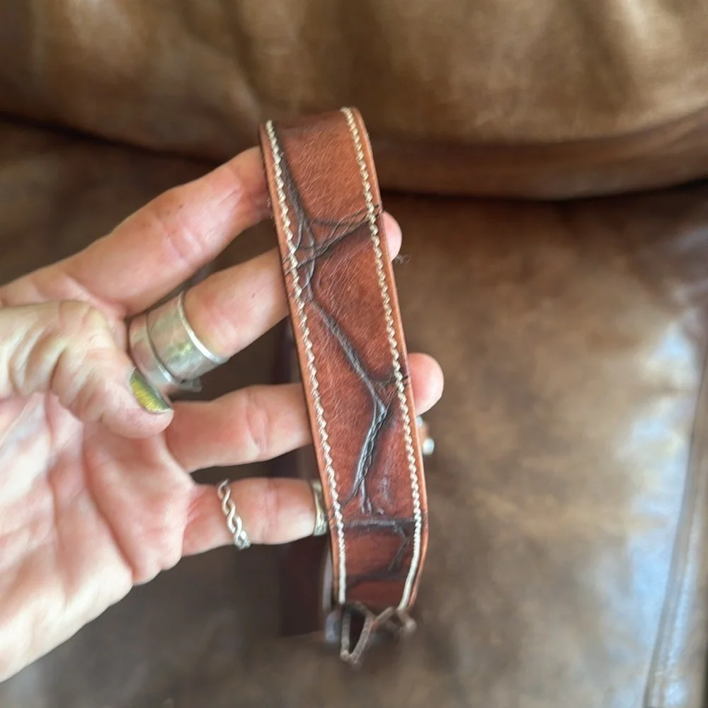 Dooney & Bourke Made in Italy Embossed Croc Leather Shoulder Bag Brown Vintage